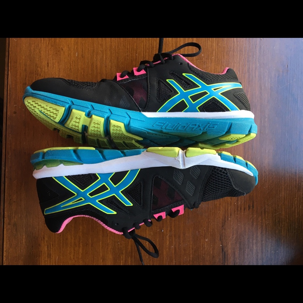 Women’s sneakers